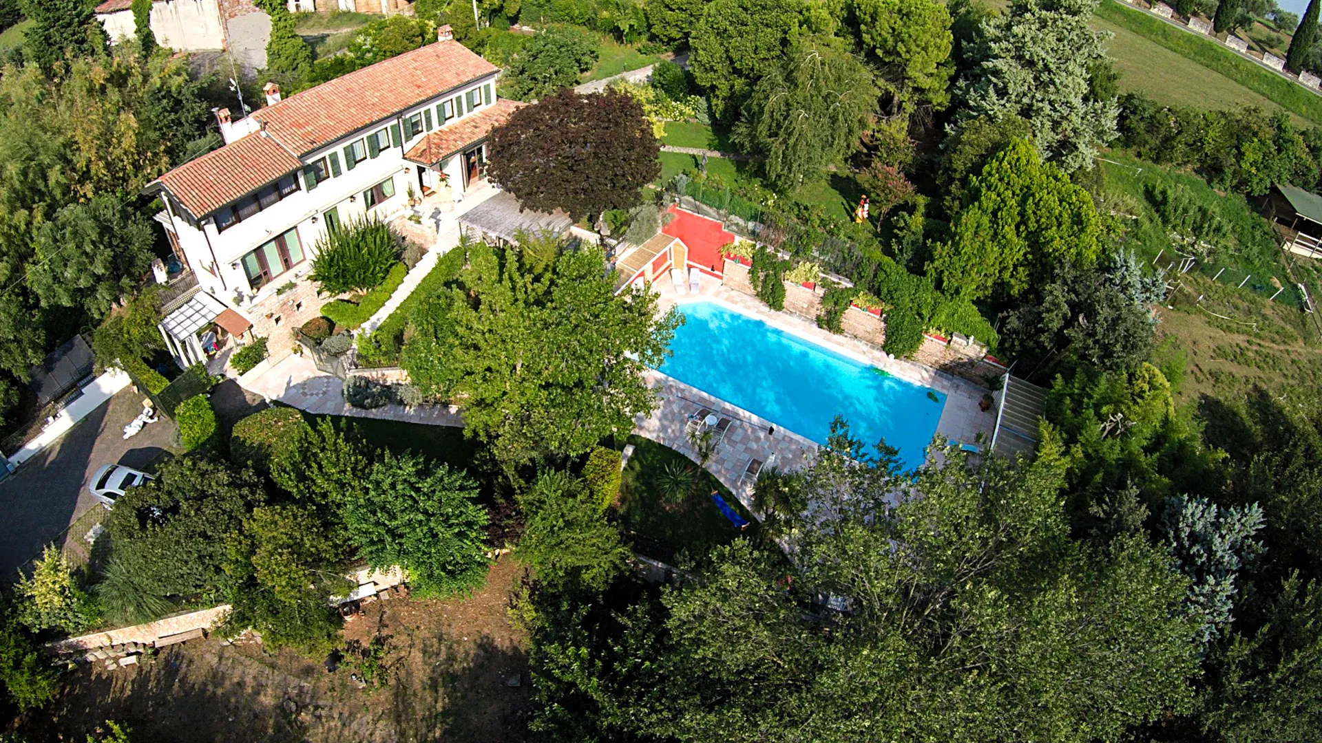 esterno_villa_11